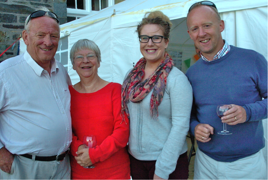 Robert, Wendy, Sydney & Richard